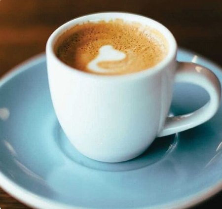 ميكاتو كبير.    جرعة اسبرسو مضاف اليها جرعة حليب صغيره