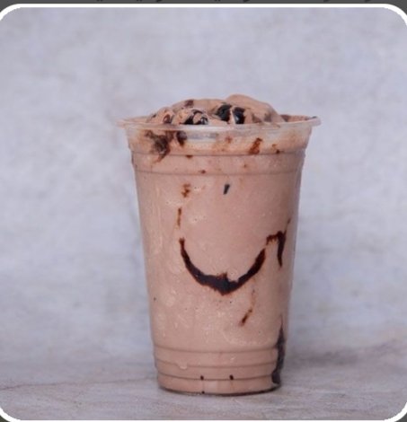 كوكتيل موكا فانيليا او شيكولاته ،مكون من،نسكافيه،لبن ،ايس كريم فريش جوس تايم